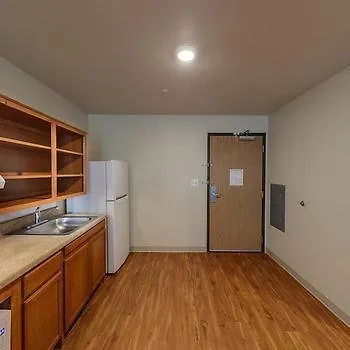 Extended America Select - - North Phoenix